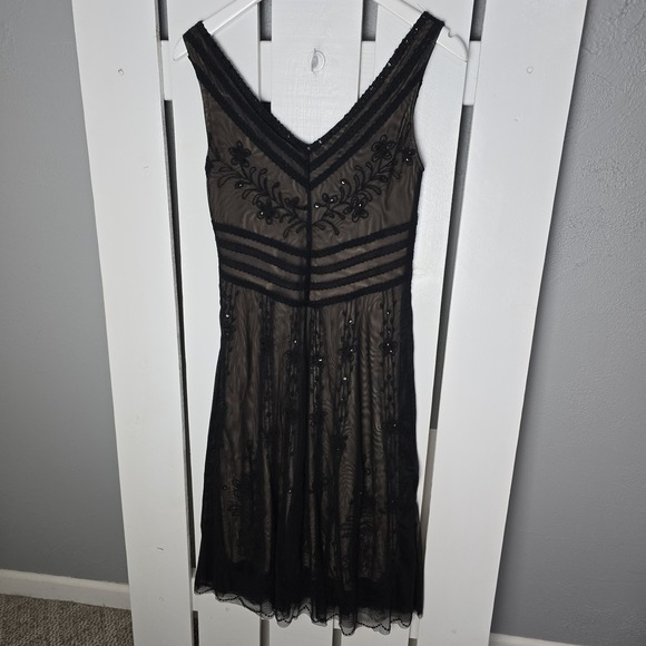 BCBG Maxazria Floral Sequin Sheer Black Nude Lined Cocktail Dress 2 Whimsygoth - mordernwear.com BCBG Maxazria Floral Sequin Sheer Black Nude Lined Cocktail Dress 2 Whimsygoth - mordernwear.com